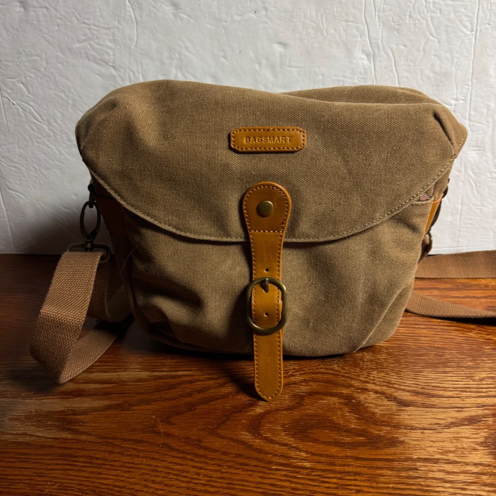 Bagsmart Khaki Canvas Camera Messenger Bag Padded DSLR Shoulder Case Small